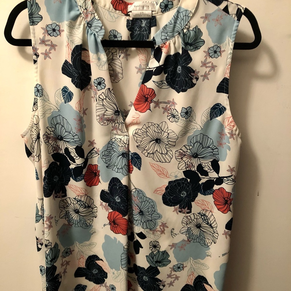 Van Heusen top